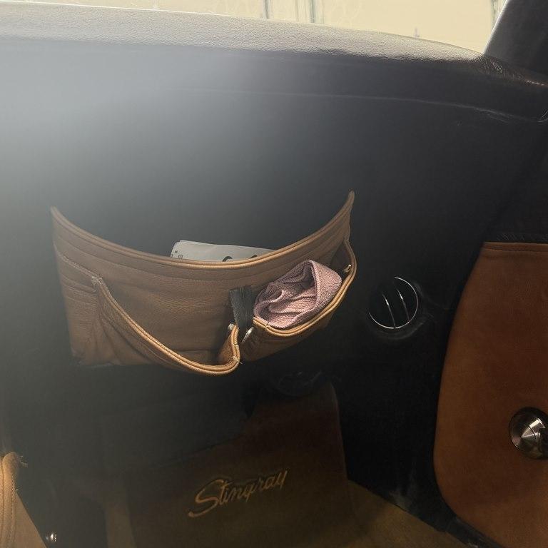 Chevrolet Corvette  1973