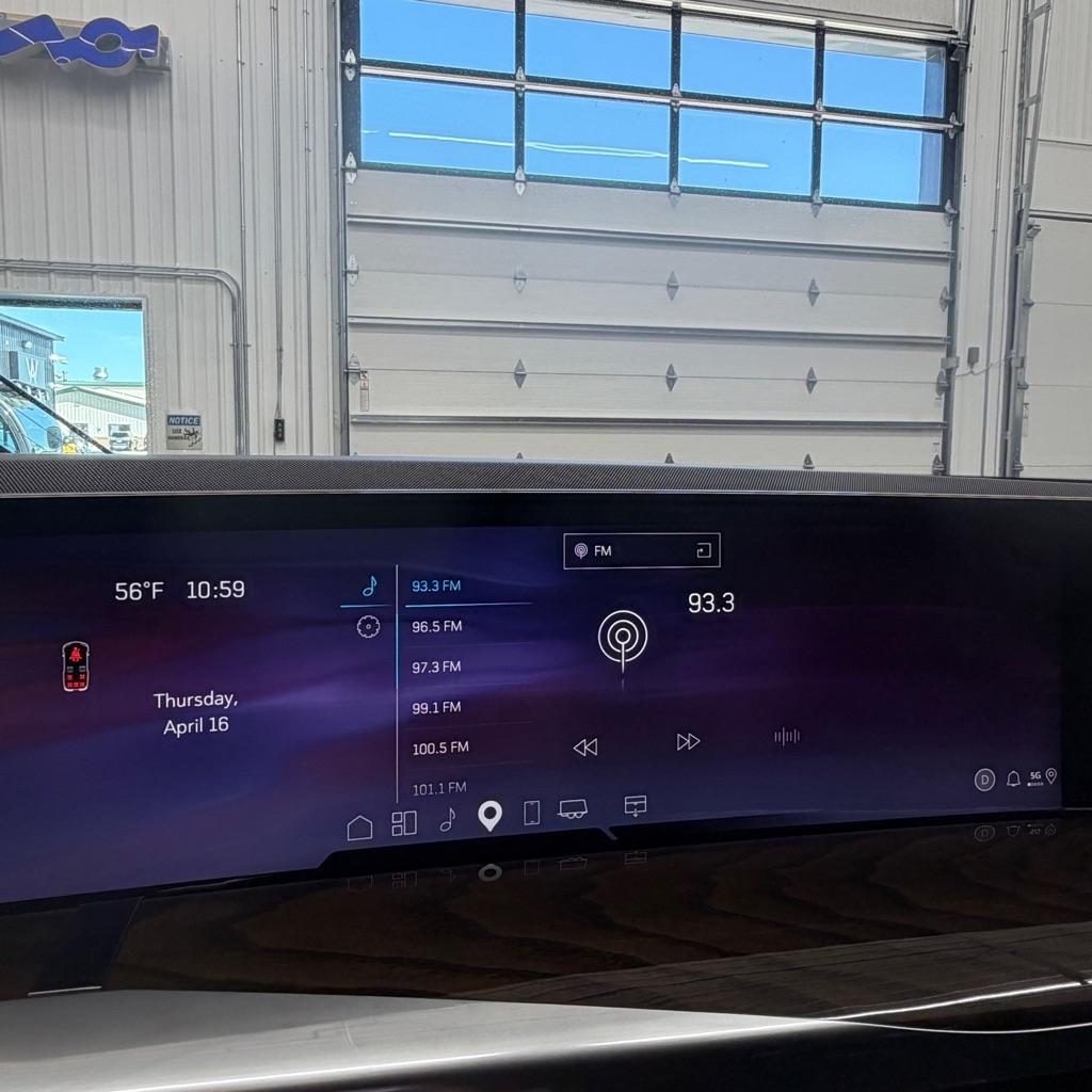 Cadillac Escalade 4WD 4dr Sport Platinum 2025