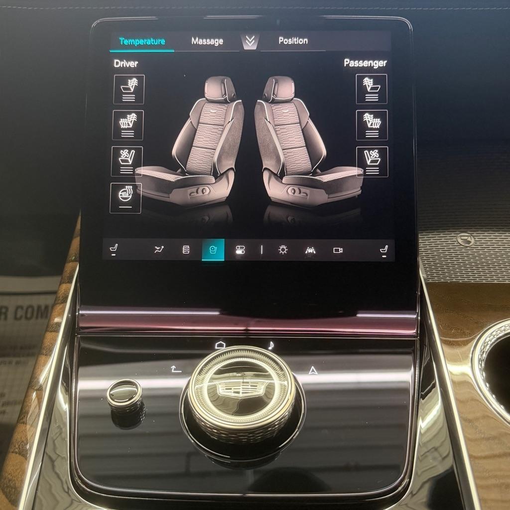 Cadillac Escalade 4WD 4dr Sport Platinum 2025