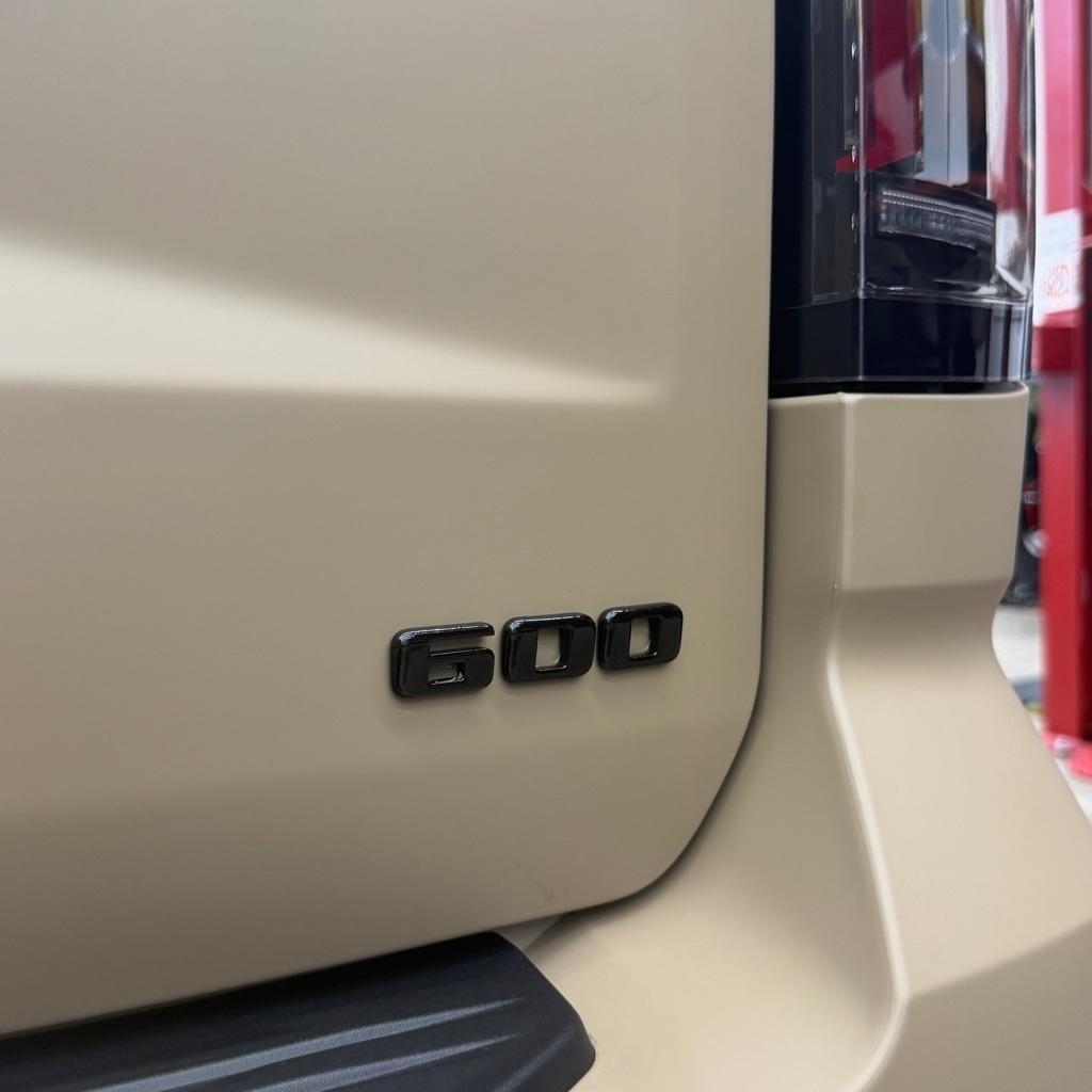 Cadillac Escalade 4WD 4dr Sport Platinum 2025