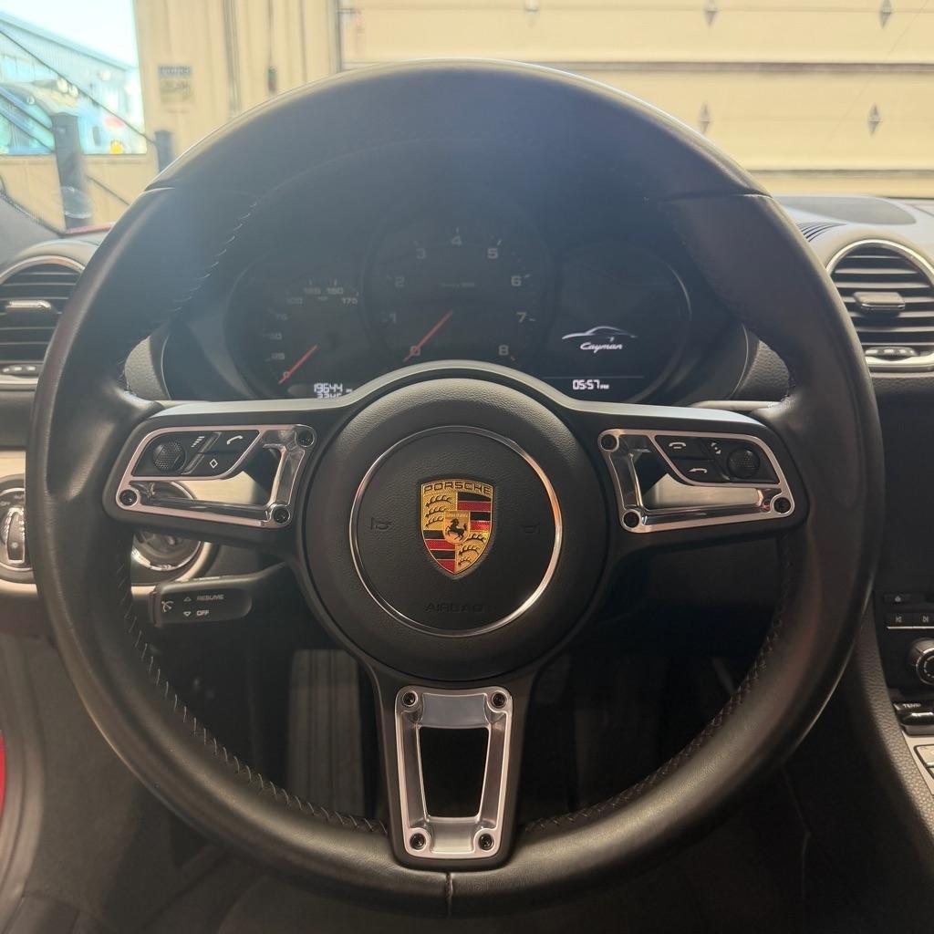 Porsche 718 Cayman Coupe 2021