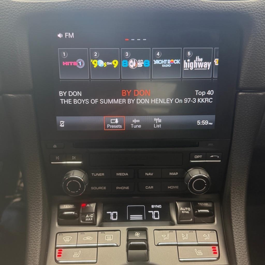 Porsche 718 Cayman Coupe 2021