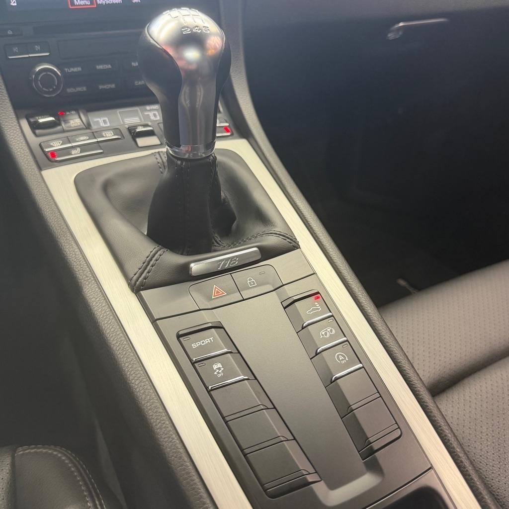 Porsche 718 Cayman Coupe 2021