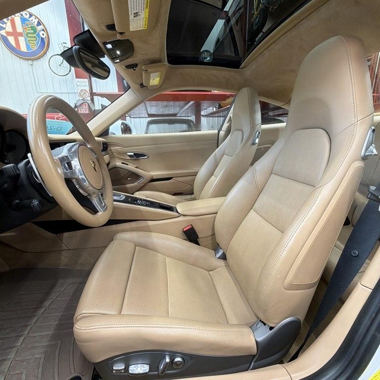 Porsche 911 2dr Cpe Carrera 2014