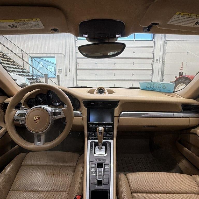 Porsche 911 2dr Cpe Carrera 2014