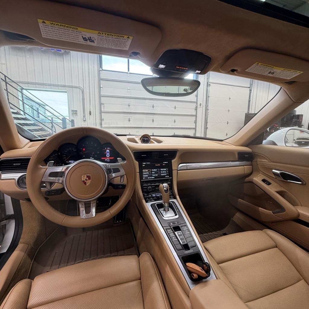 Porsche 911 2dr Cpe Carrera 2014