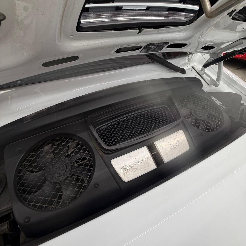 Porsche 911 2dr Cpe Carrera 2014
