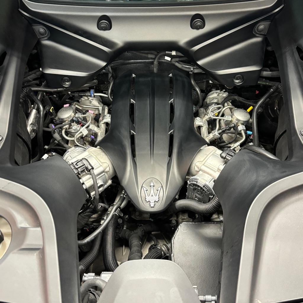 Maserati MC20 Coupe 2022