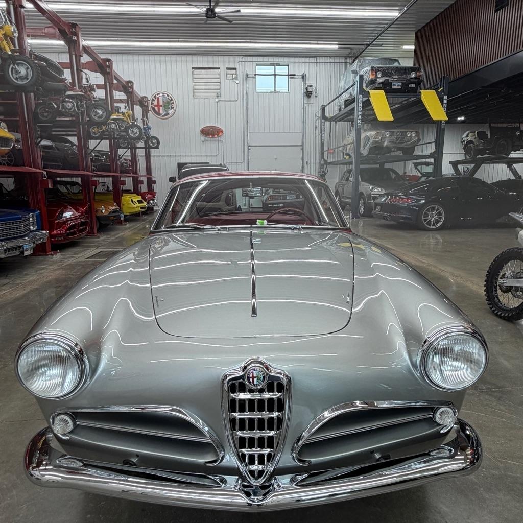 Alfa Romeo 1900  1957