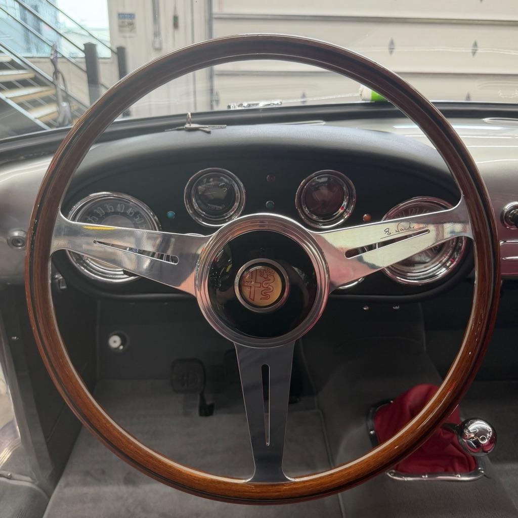 Alfa Romeo 1900  1957