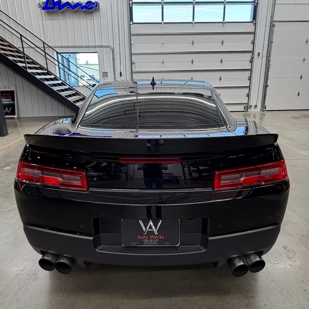 Chevrolet Camaro 2dr Cpe SS w/2SS 2015
