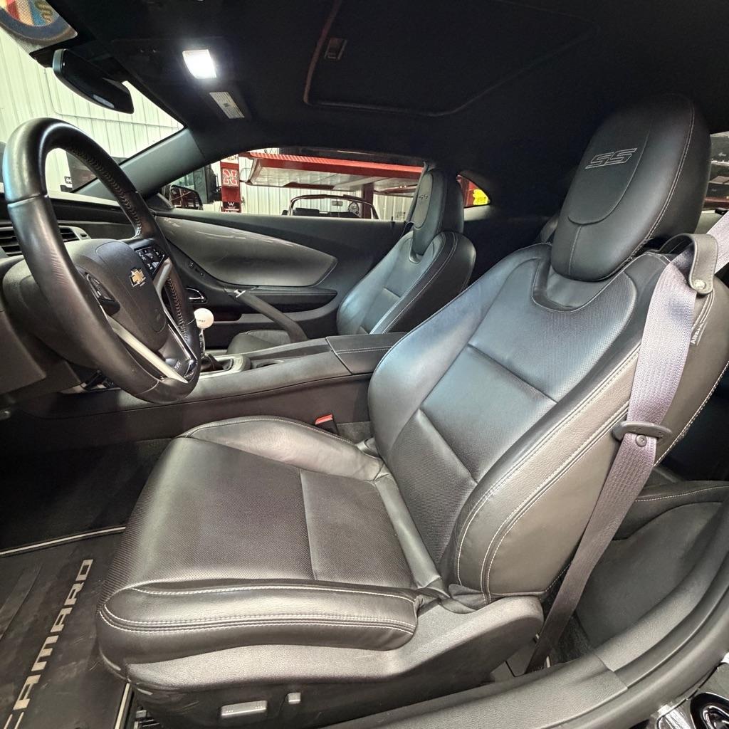 Chevrolet Camaro 2dr Cpe SS w/2SS 2015
