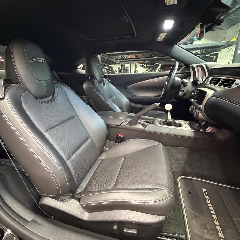 Chevrolet Camaro 2dr Cpe SS w/2SS 2015