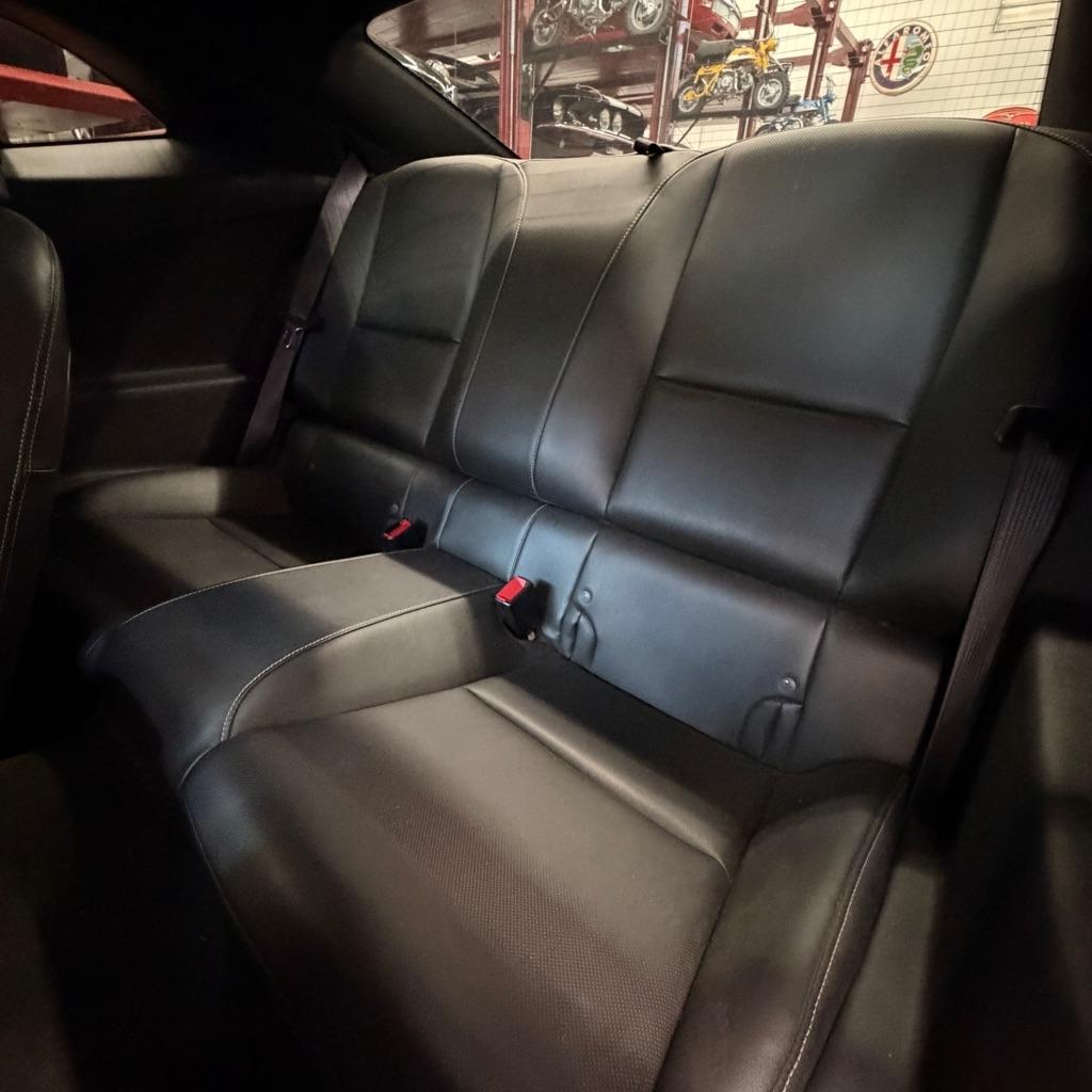 Chevrolet Camaro 2dr Cpe SS w/2SS 2015