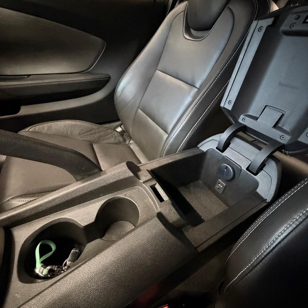 Chevrolet Camaro 2dr Cpe SS w/2SS 2015