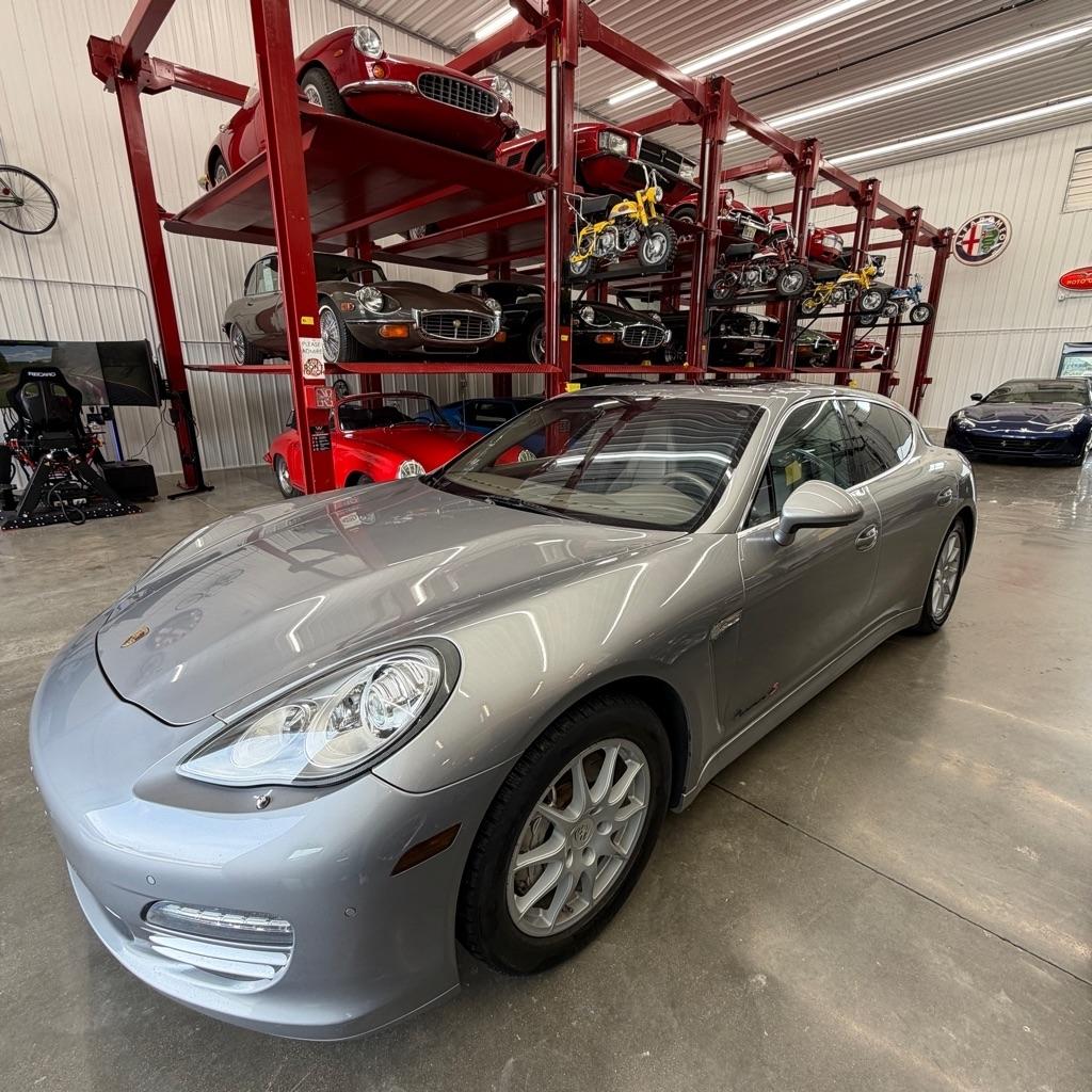 Porsche Panamera 4dr HB 4S 2010