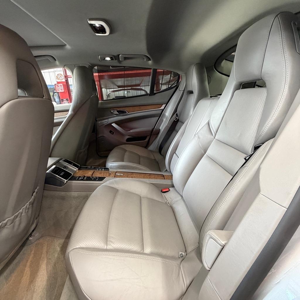 Porsche Panamera 4dr HB 4S 2010