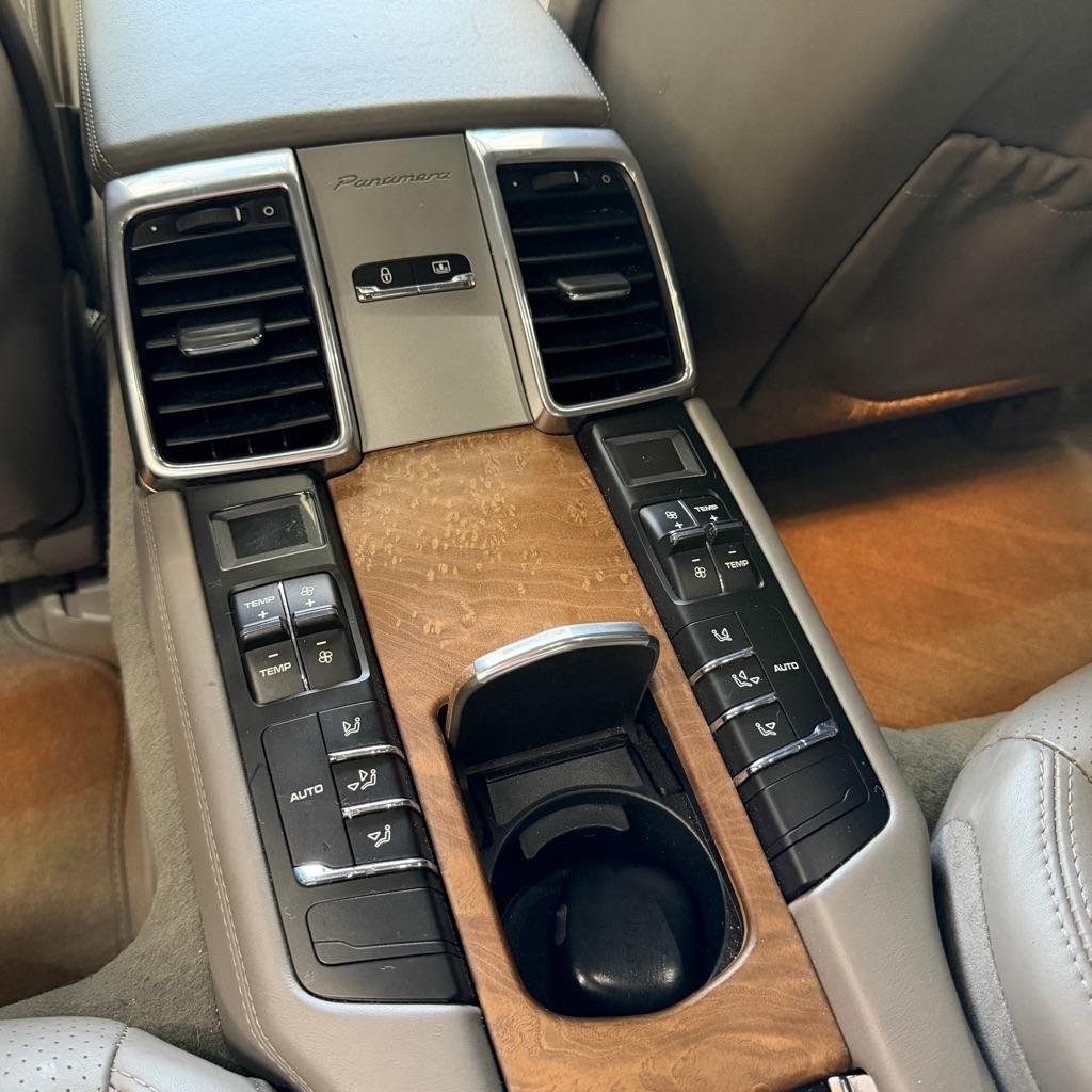 Porsche Panamera 4dr HB 4S 2010