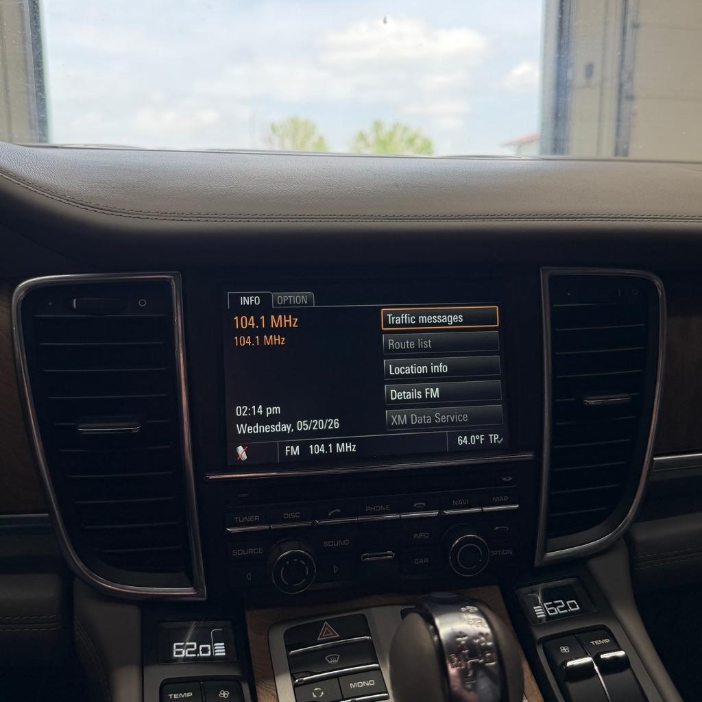 Porsche Panamera 4dr HB 4S 2010