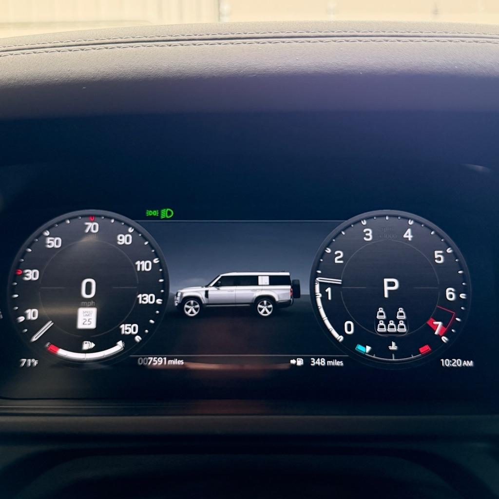 Land Rover Defender 130 P500 V8 2025