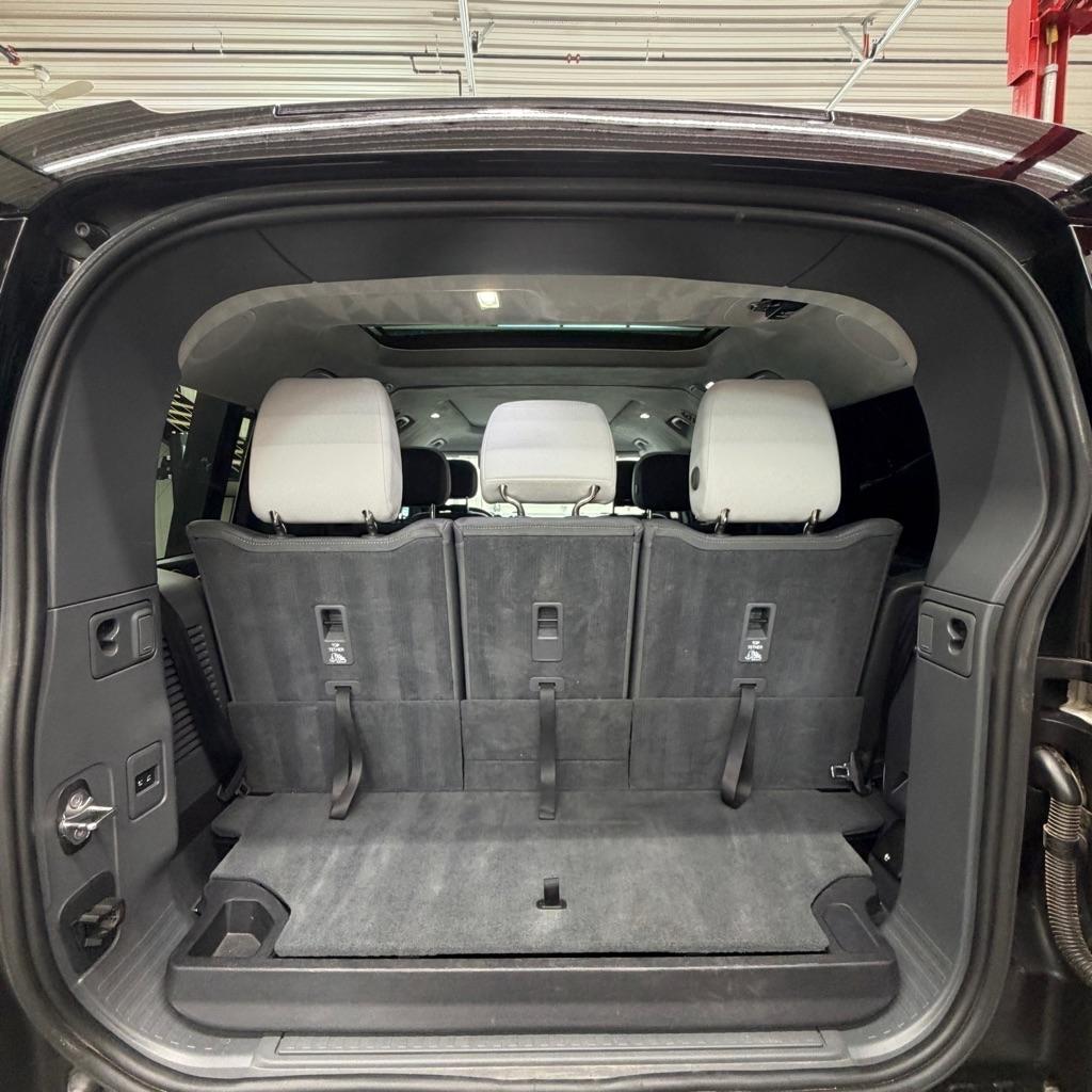 Land Rover Defender 130 P500 V8 2025