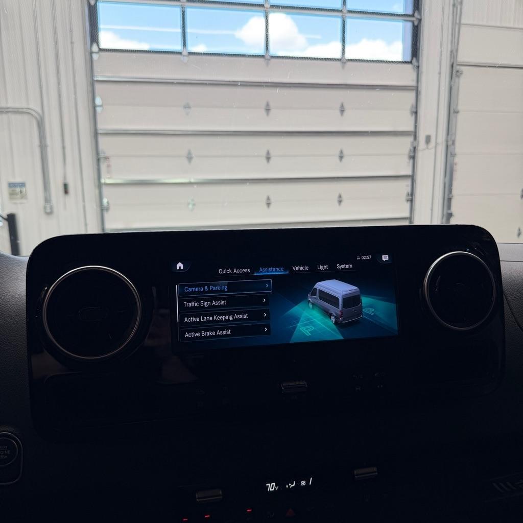 Mercedes-Benz Sprinter Cargo Van  2023