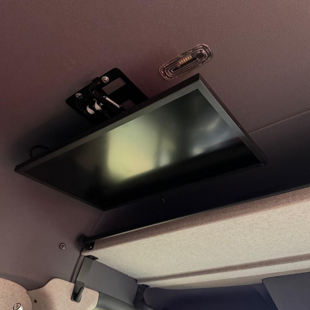 Mercedes-Benz Sprinter Cargo Van  2023