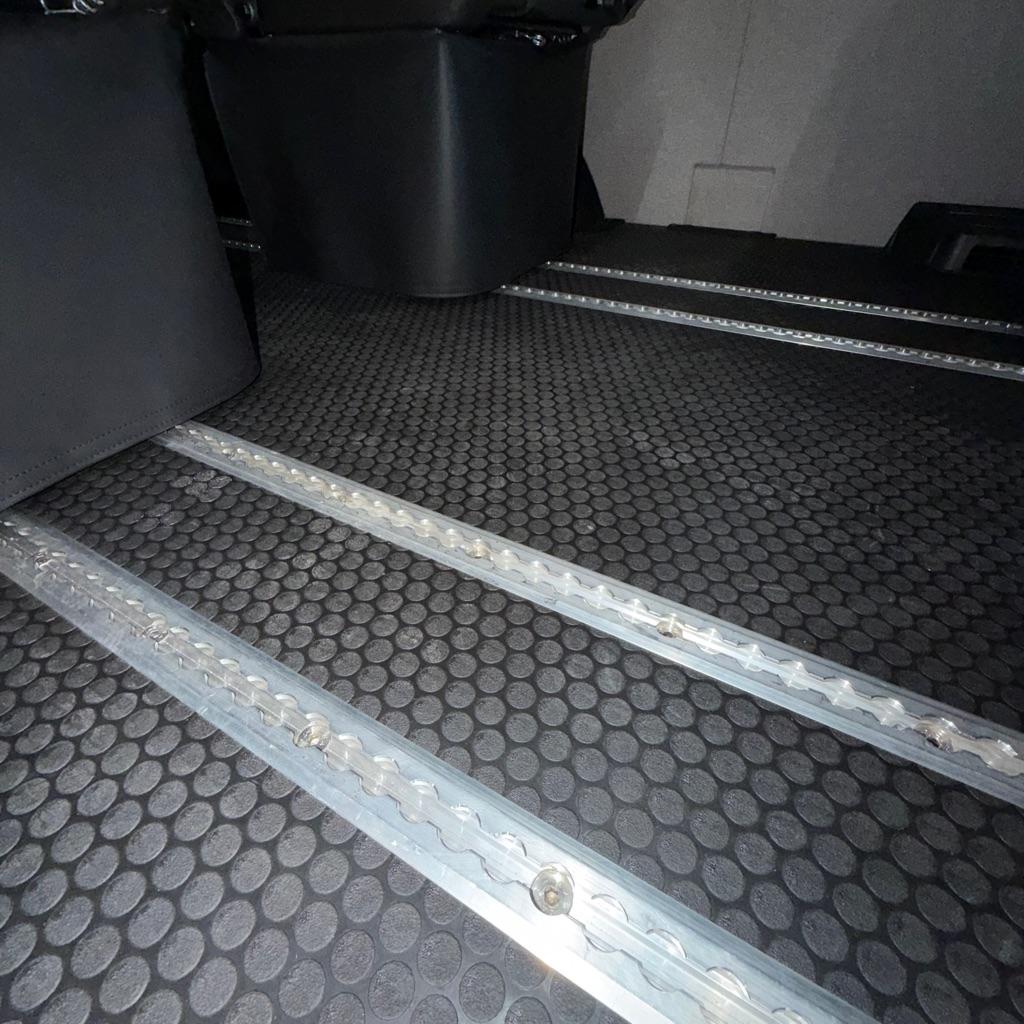 Mercedes-Benz Sprinter Cargo Van  2023