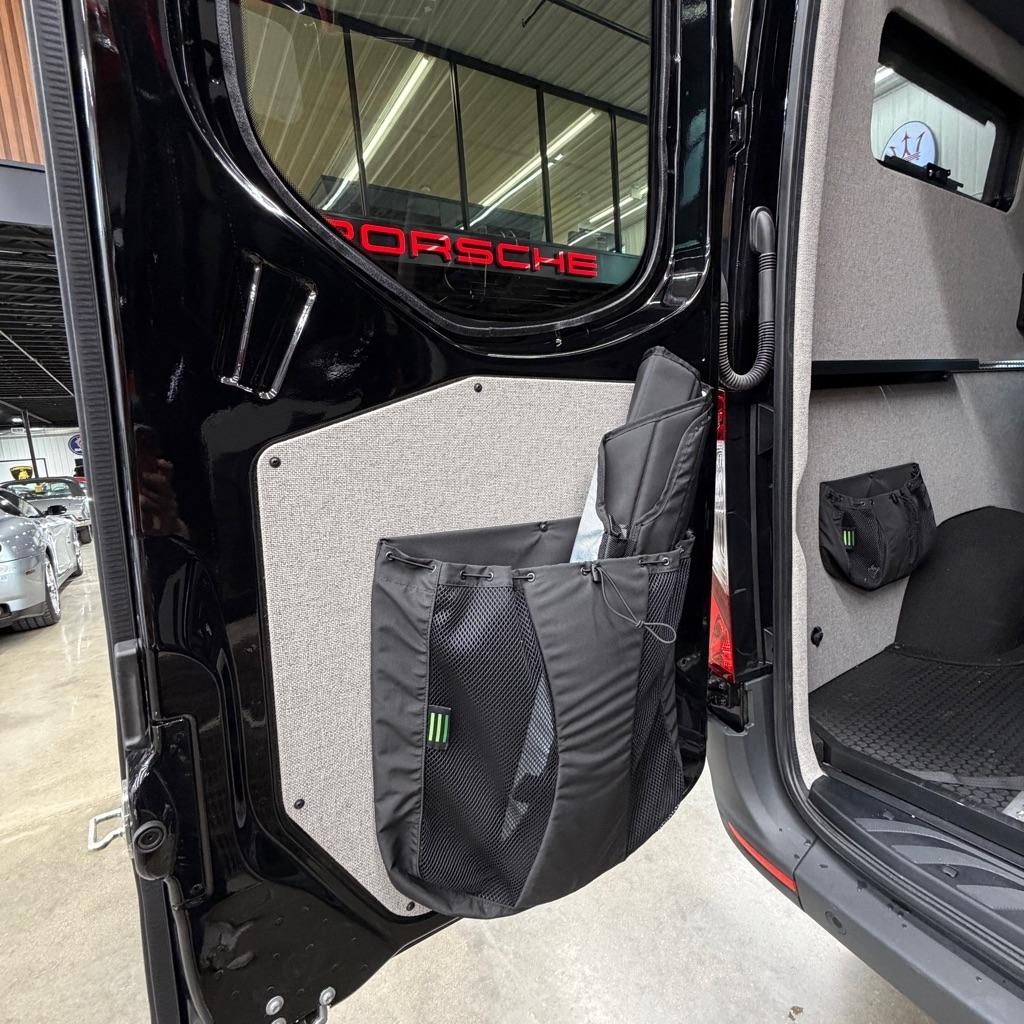 Mercedes-Benz Sprinter Cargo Van  2023