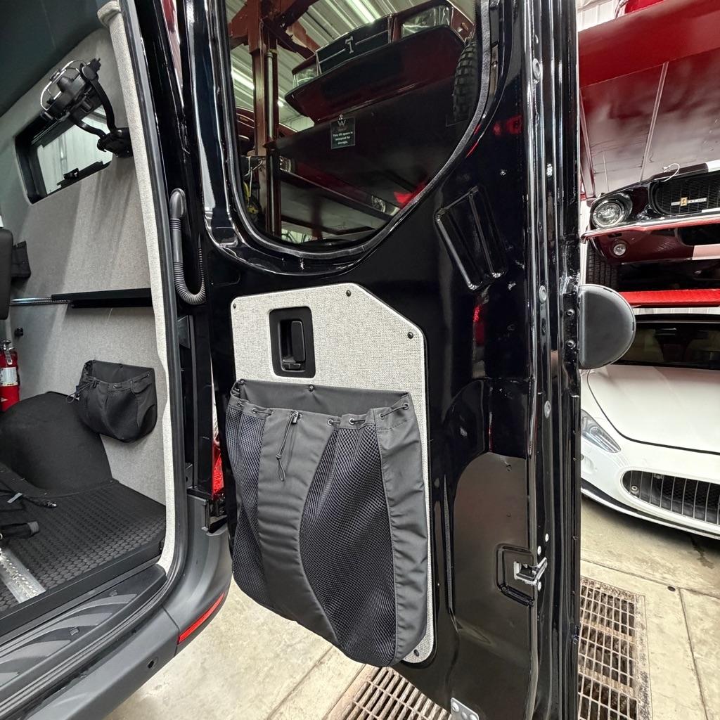 Mercedes-Benz Sprinter Cargo Van  2023