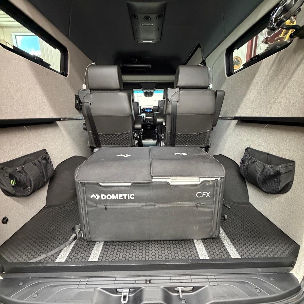 Mercedes-Benz Sprinter Cargo Van  2023