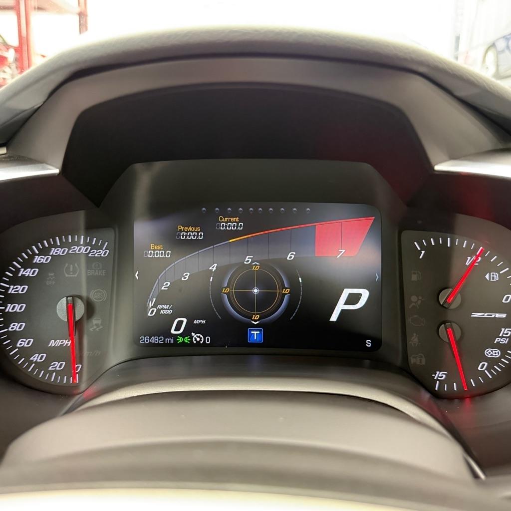 Chevrolet Corvette 2dr Z06 Cpe w/2LZ 2015