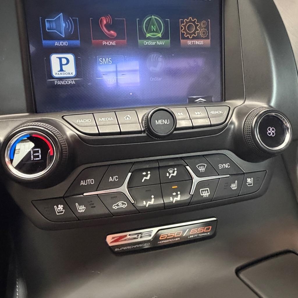 Chevrolet Corvette 2dr Z06 Cpe w/2LZ 2015