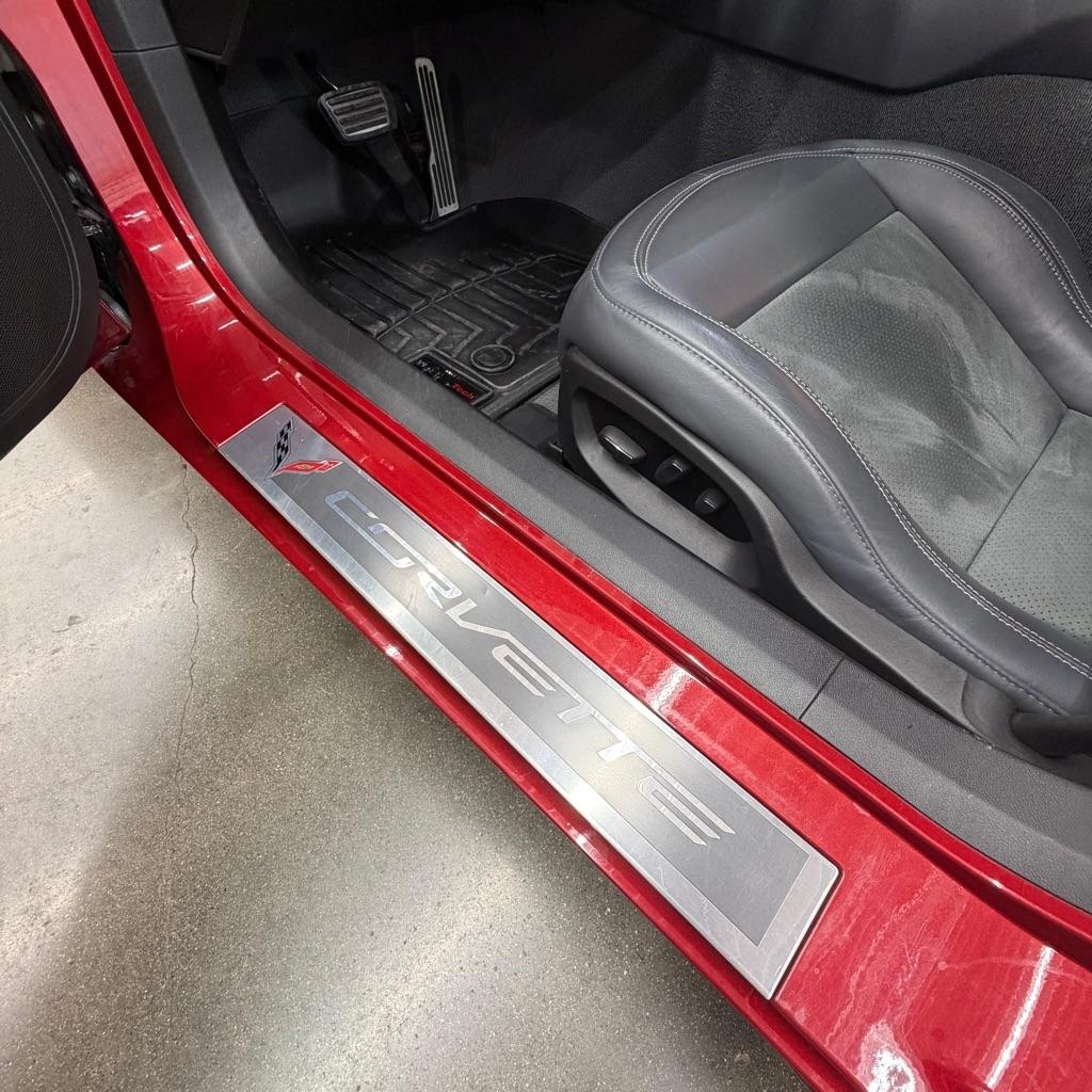 Chevrolet Corvette 2dr Z06 Cpe w/2LZ 2015
