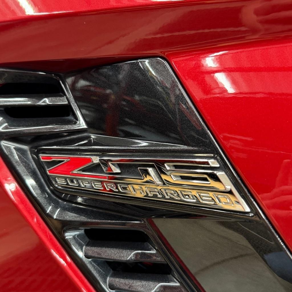 Chevrolet Corvette 2dr Z06 Cpe w/2LZ 2015