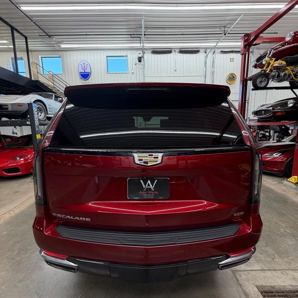 Cadillac Escalade ESV 4WD 4dr Premium Luxury 2021