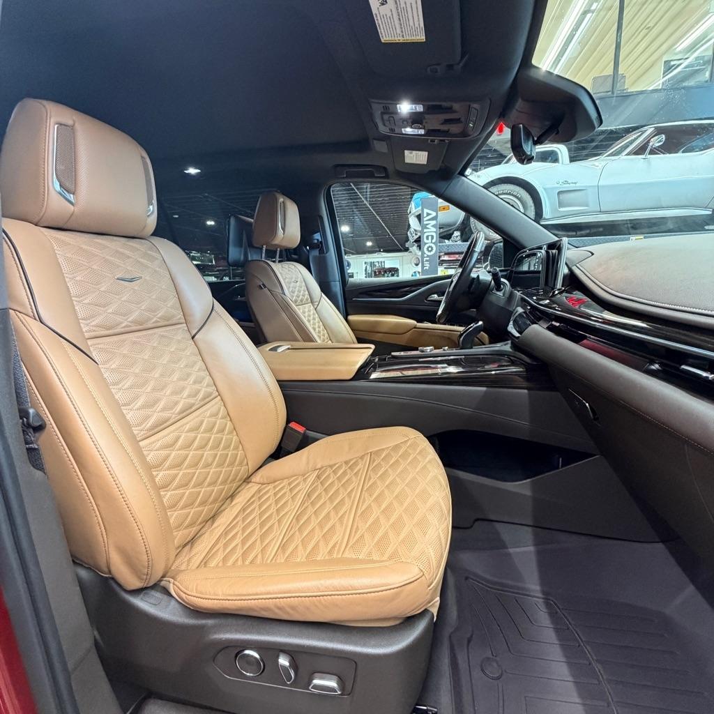 Cadillac Escalade ESV 4WD 4dr Premium Luxury 2021