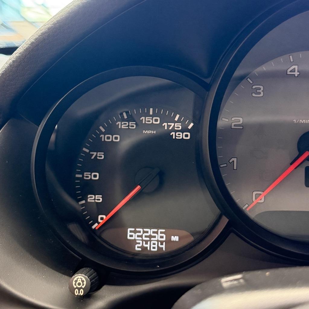 Porsche Cayman 2dr Cpe S 2014