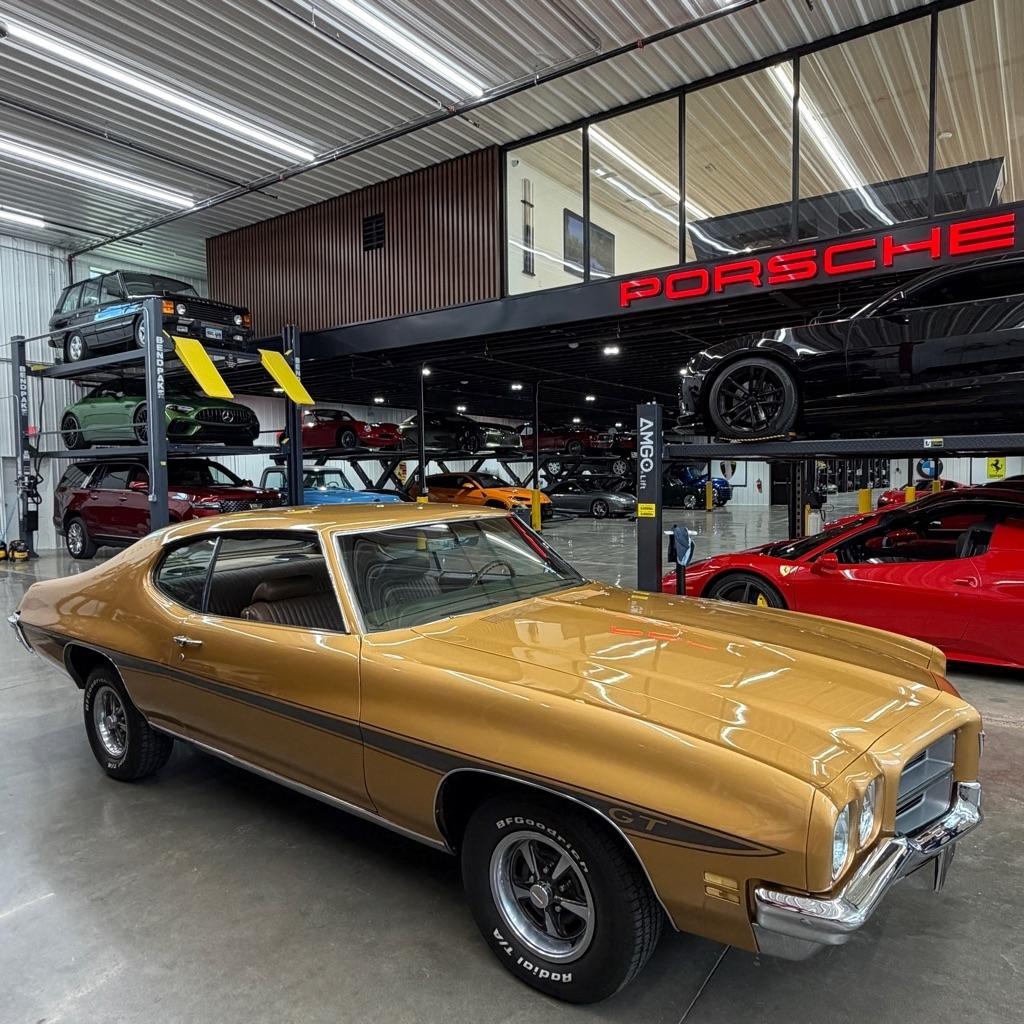 1972 Pontiac Le Mans 
