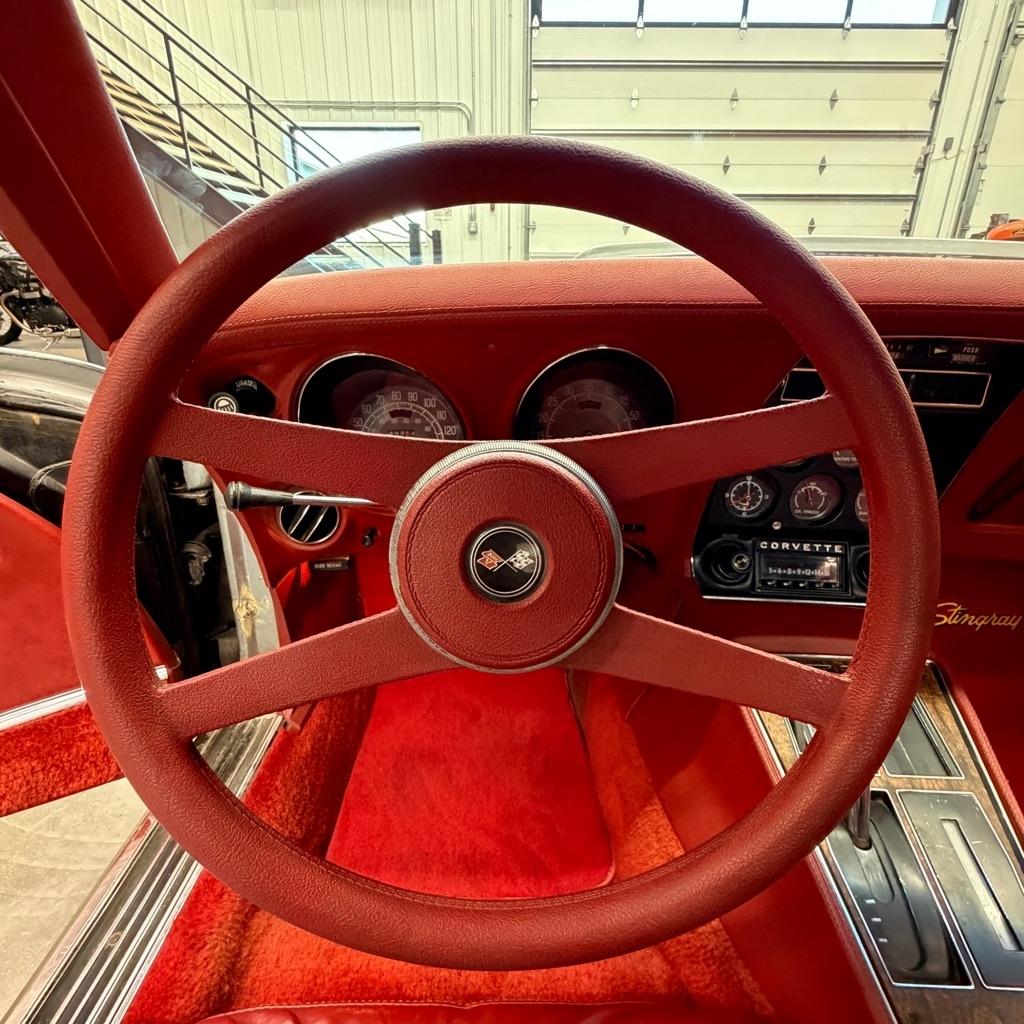 Chevrolet Corvette  1976