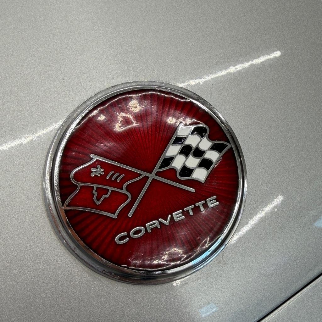 Chevrolet Corvette  1976