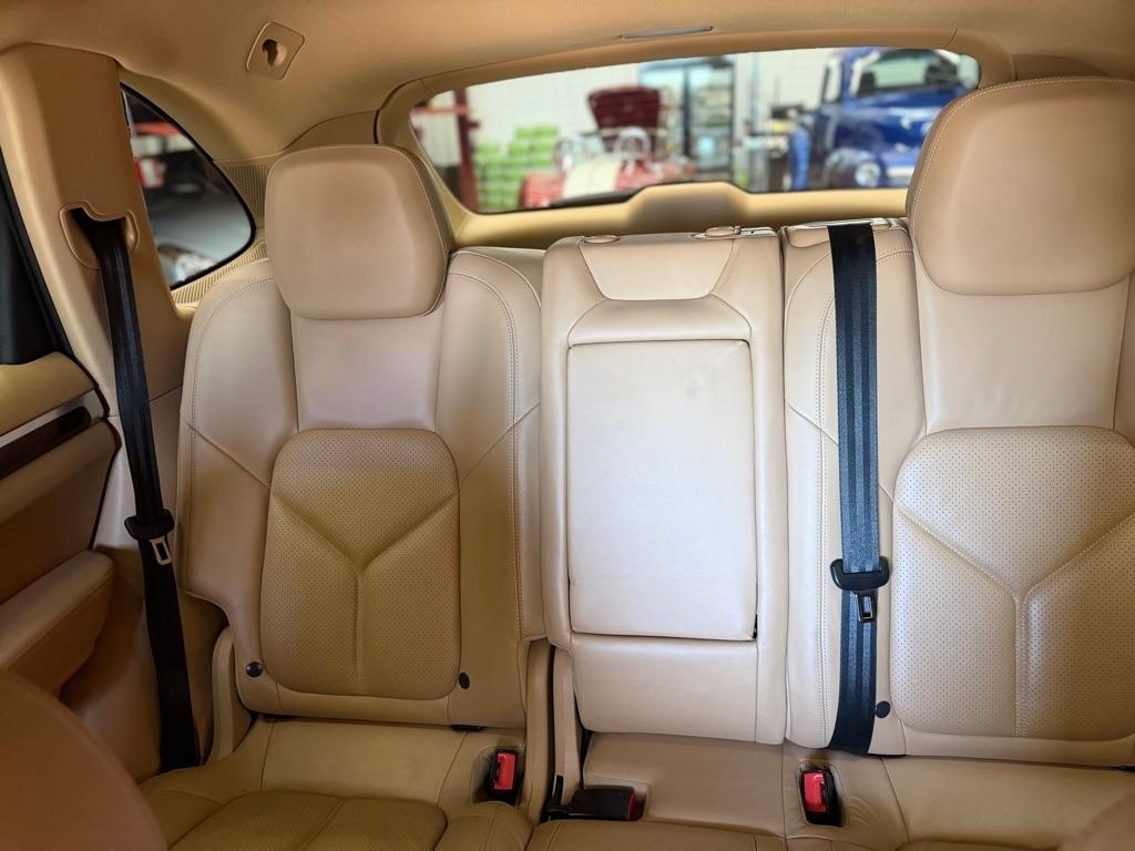 Porsche Cayenne AWD 4dr Manual 2013