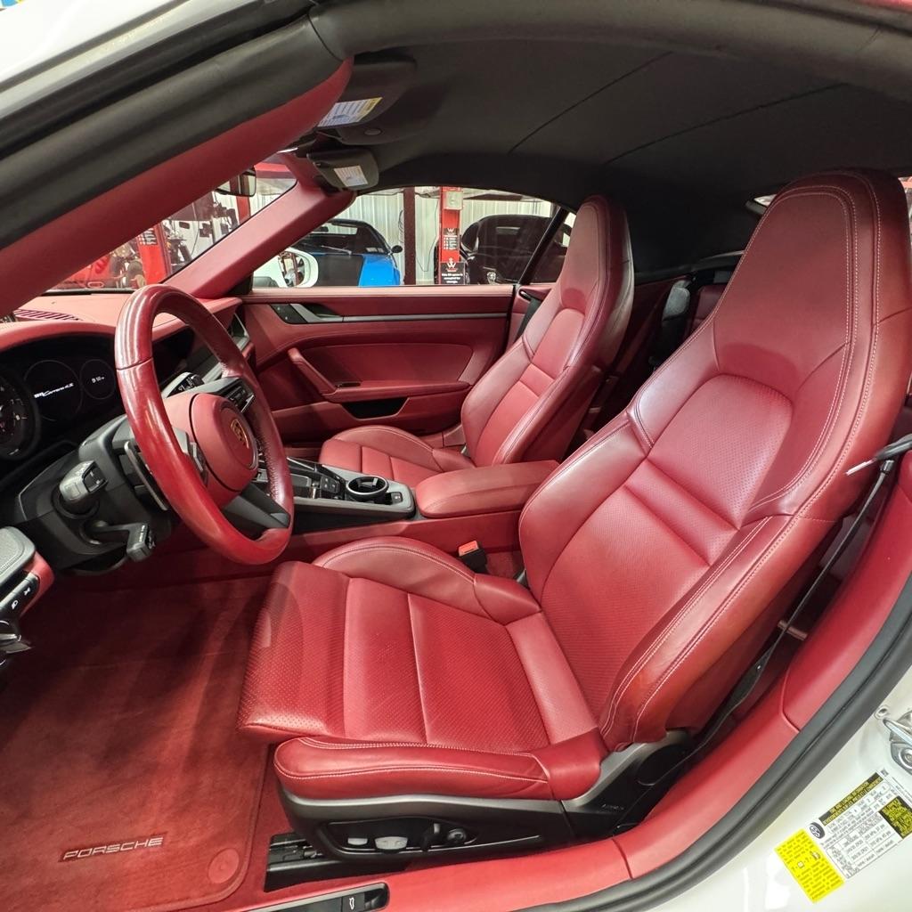 Porsche 911 Carrera S Cabriolet 2022