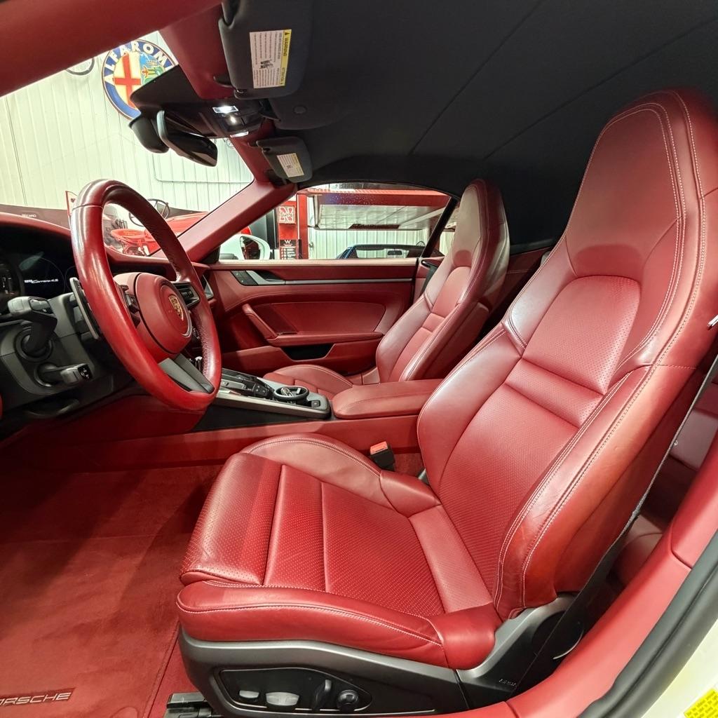 Porsche 911 Carrera S Cabriolet 2022