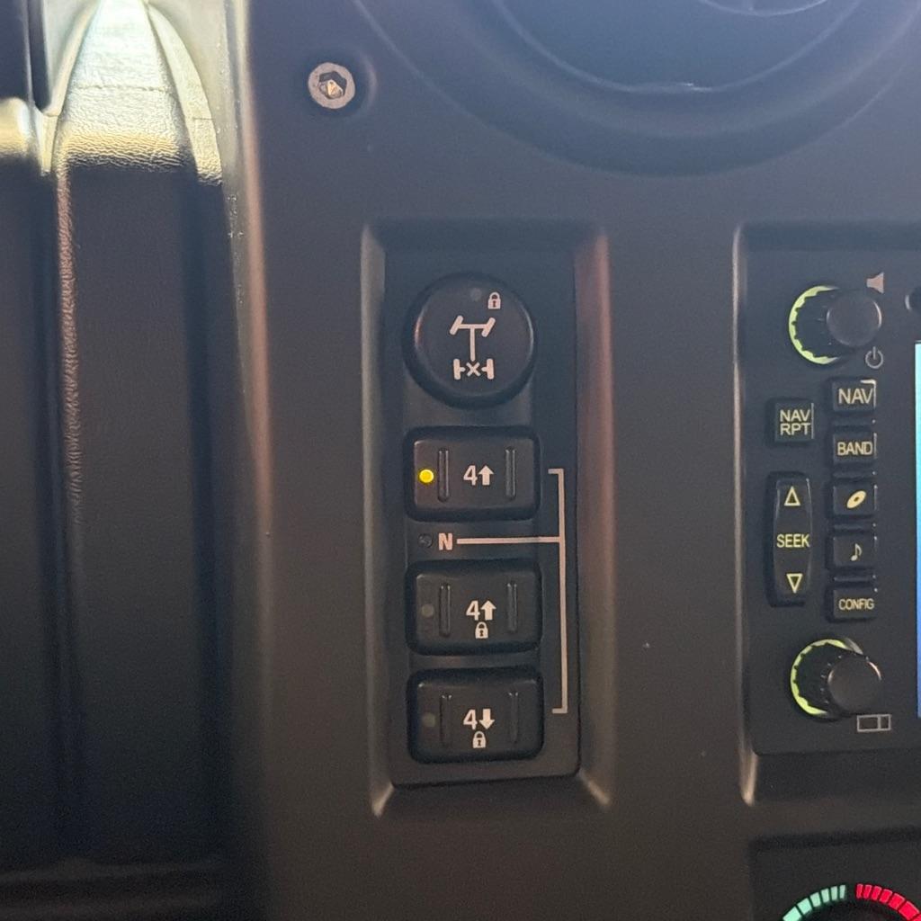 HUMMER H2 4dr Wgn 4WD SUV 2006