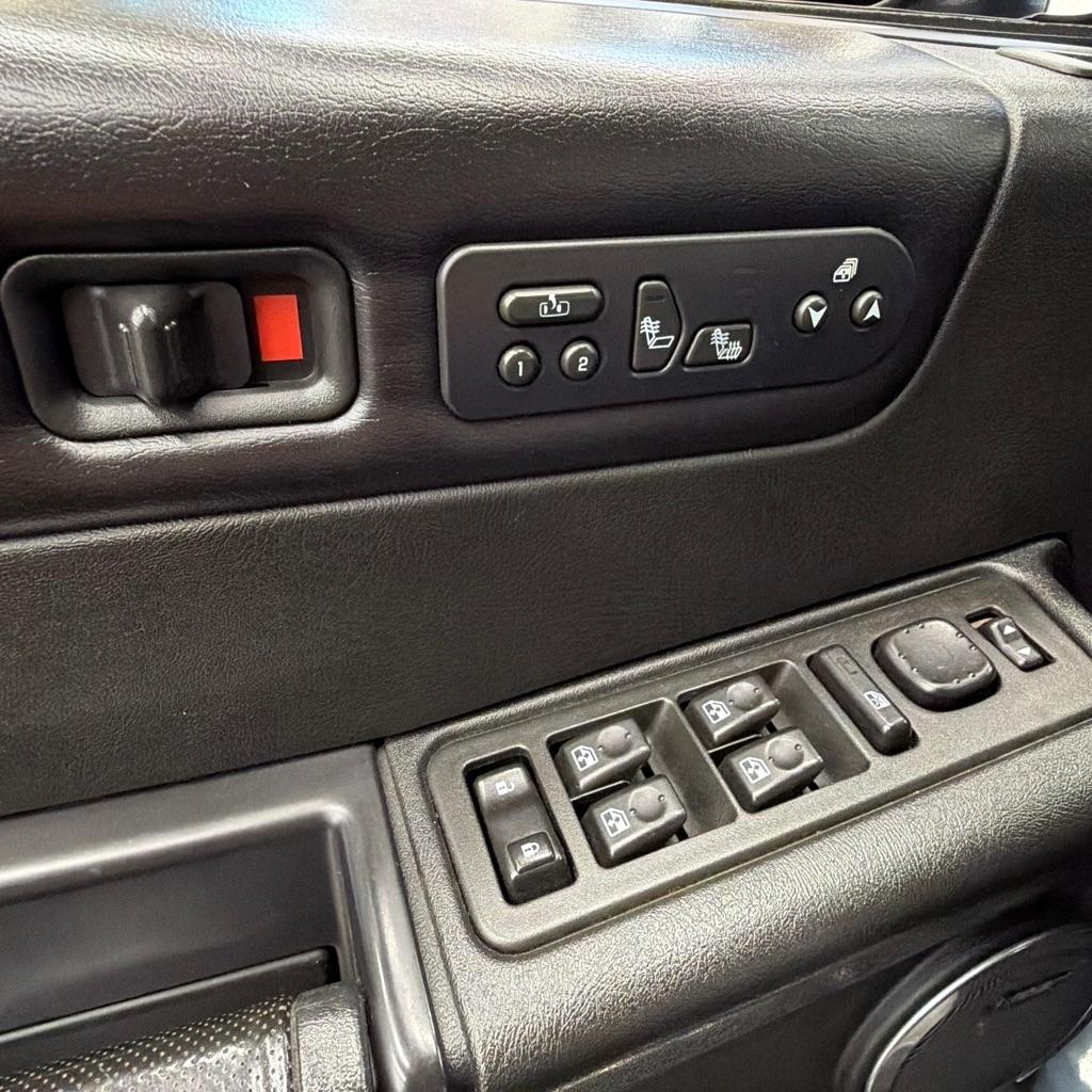 HUMMER H2 4dr Wgn 4WD SUV 2006
