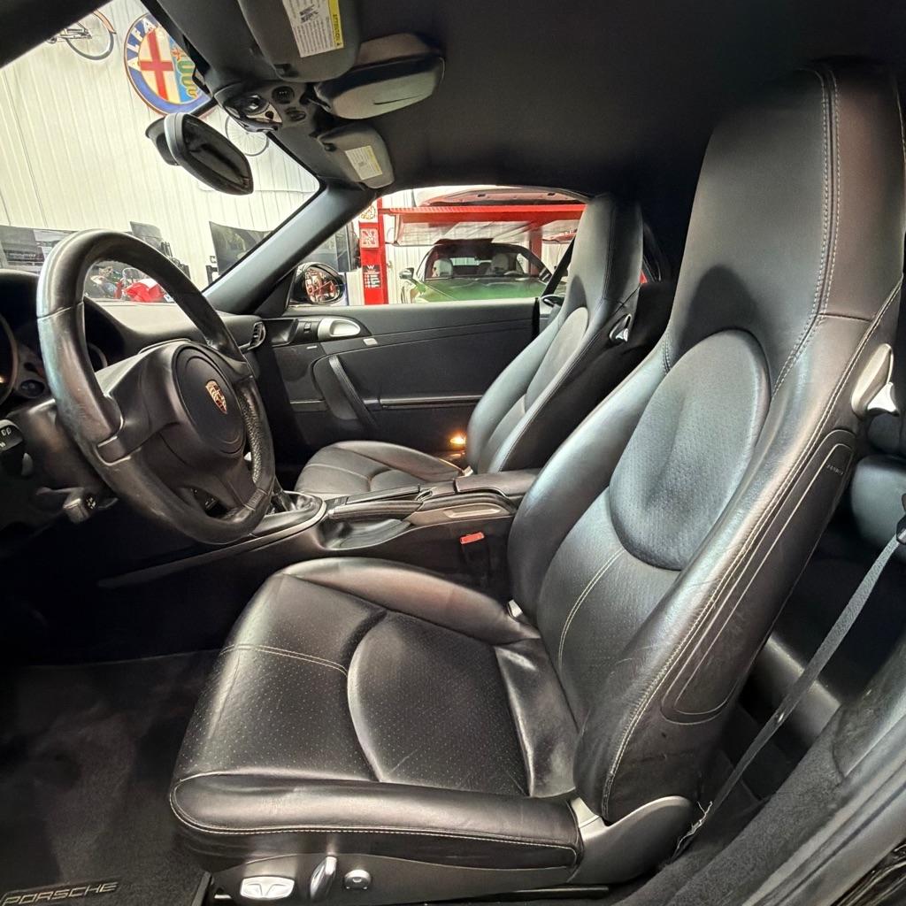 Porsche 911 2dr Cabriolet Carrera S 2011