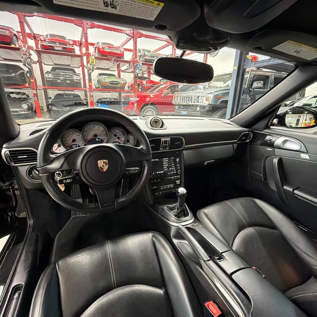 Porsche 911 2dr Cabriolet Carrera S 2011