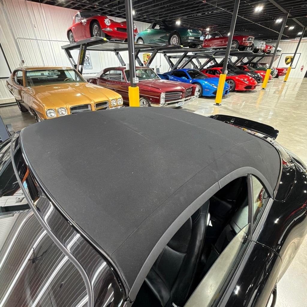 Porsche 911 2dr Cabriolet Carrera S 2011