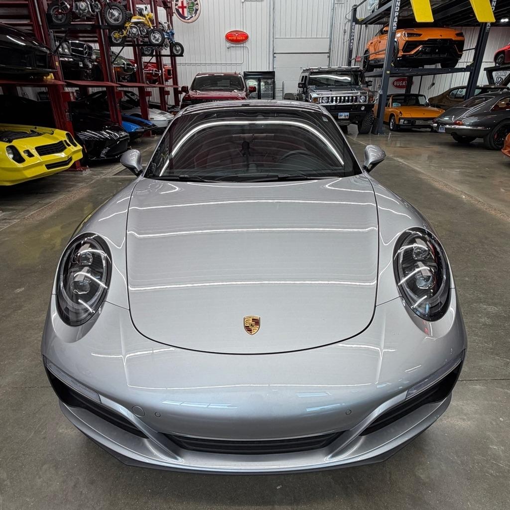 Porsche 911 Carrera S Coupe 2018